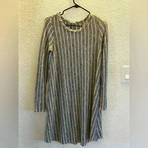 Pinc Stretchy Dress Medium Casual Comfy Effortless Basic Classic